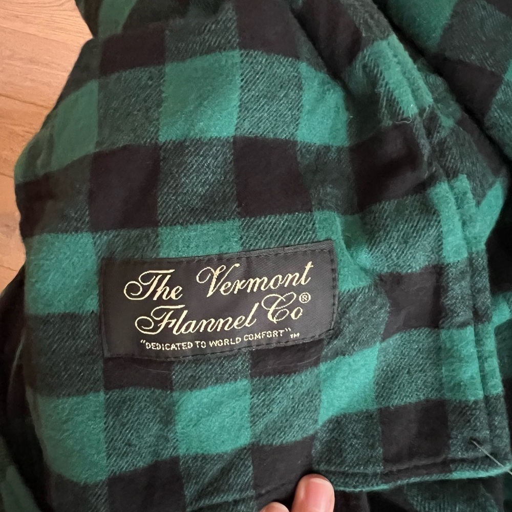 The Vermont Flannel & Co green buffalo check Stadium Blanket SOLD OUT NEW W/tags - Picture 4 of 9